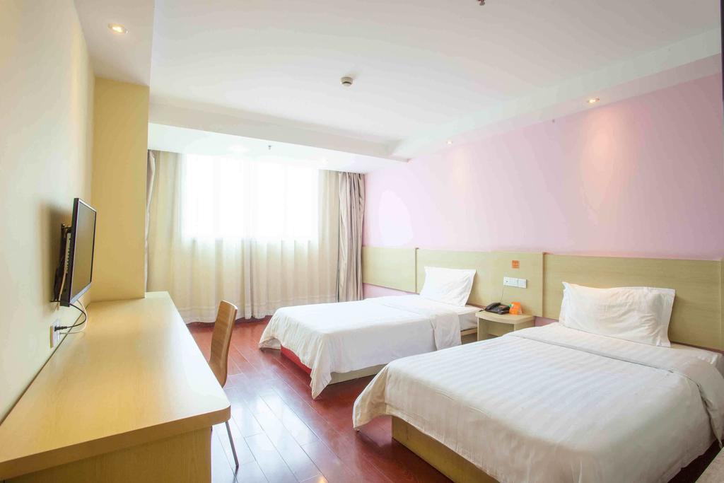 7Days Inn Huaihua Train Station Square 部屋 写真