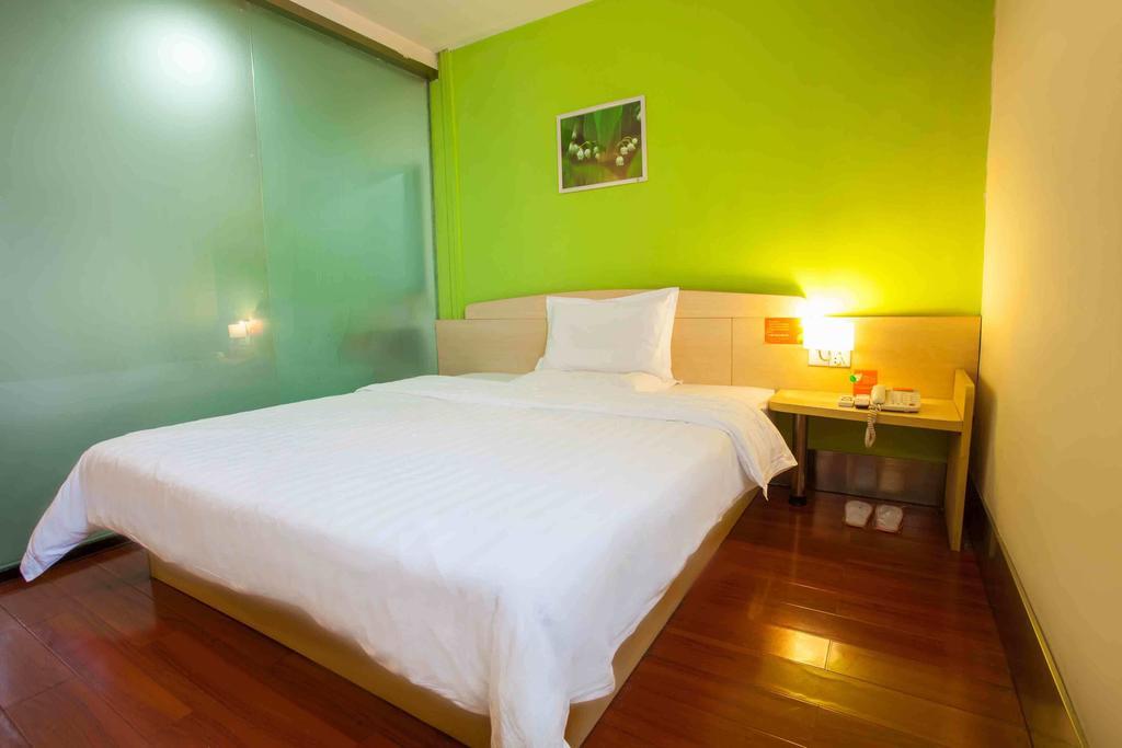 7Days Inn Huaihua Train Station Square 部屋 写真